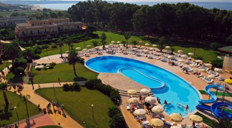 Calabria – Villaggio Accessibile su una magnifica spiaggia del mar Jonio